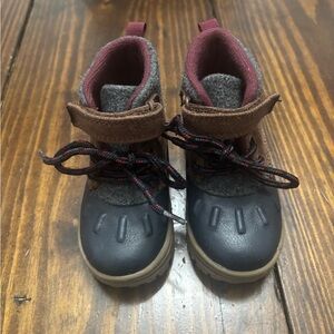 Carter’s Toddler Boy Duck Boots – Navy & Brown, Size 5, Excellent Condition